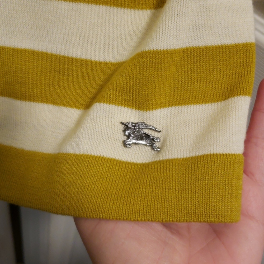 Burberry London Top - Picture 2 of 5